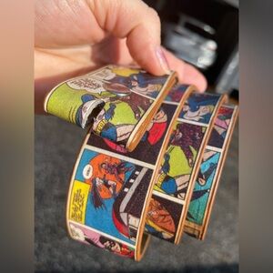 Comics belt